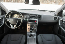 Volvo V60 R-Design 2.0d D4 163KM 5 cylindrowy ! Manual ! Super Stan ! Zwoleń - zdjęcie 5