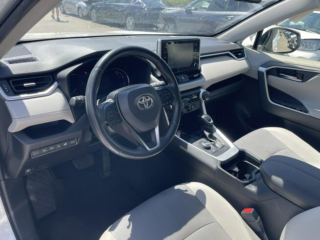 Toyota RAV-4 Executive Hybryda 4x4 Kamery360 Skóra Wentulacja Gliwice - zdjęcie 8