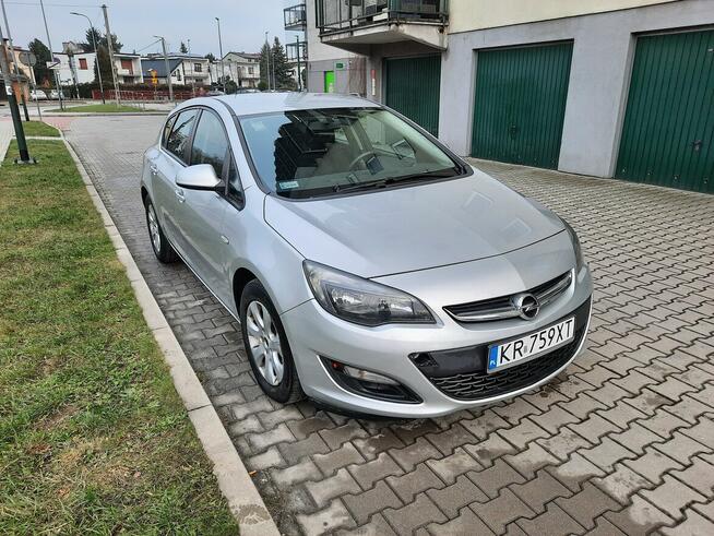 Opel Astra IV, 1.7 TDI 2014 r. Enjoy, hatchback Suchedniów - zdjęcie 2