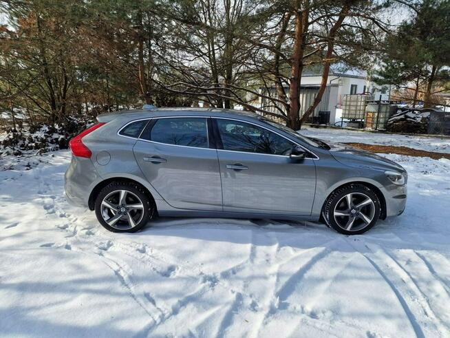 Volvo V40 D2 diesel - 2015r. Grodzisk Mazowiecki - zdjęcie 12