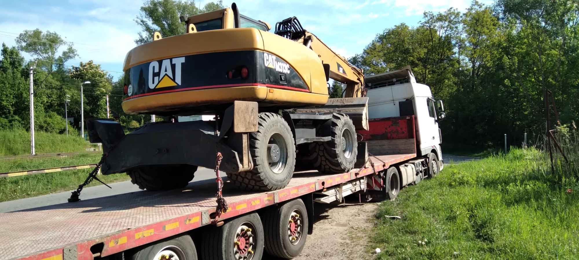 Transport drogowy ponadnormatywny - ponadgabarytowy - niskopodwoziowy Śródmieście - zdjęcie 1