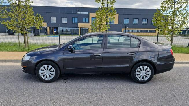 Volkswagen Passat B6 2.0TDi 136KM Klima Android Navi Ładny Sprawny Pabianice - zdjęcie 9