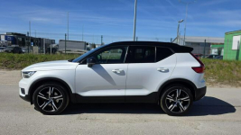 Volvo XC 40 biała perła  R design Lębork - zdjęcie 4