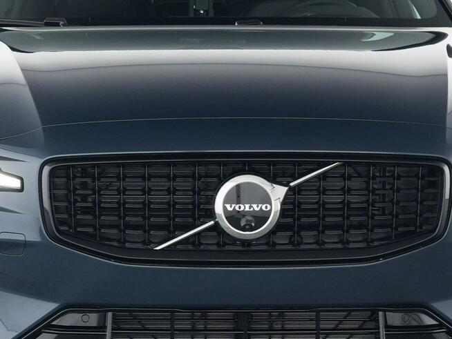 Volvo V60 B4(B) Plus Dark Tychy - zdjęcie 4