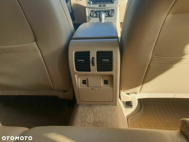 Volkswagen Passat 2.0 TSI Highline DSG Łąka Prudnicka - zdjęcie 8