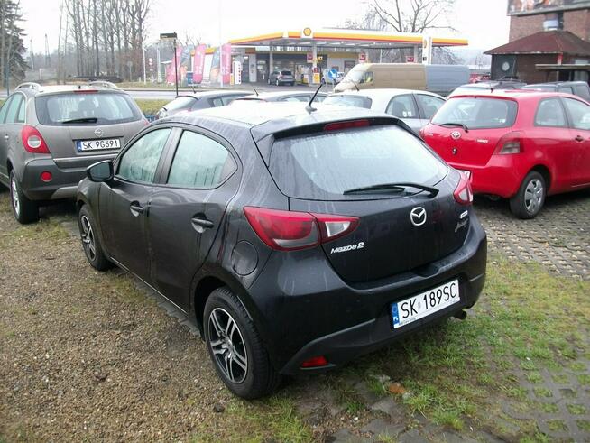 Mazda 2- niski przebieg- bardzo dobry stan Katowice - zdjęcie 4