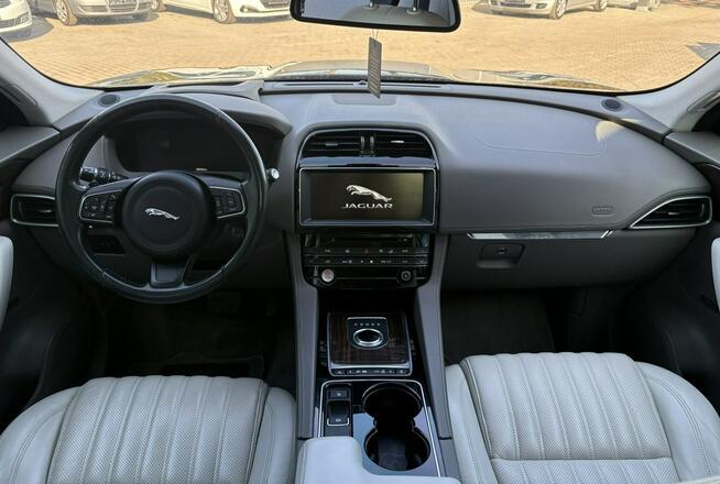 Jaguar F-PACE 3.0 D V6 | Stan BDB | 4X4 | Pyzdry - zdjęcie 9