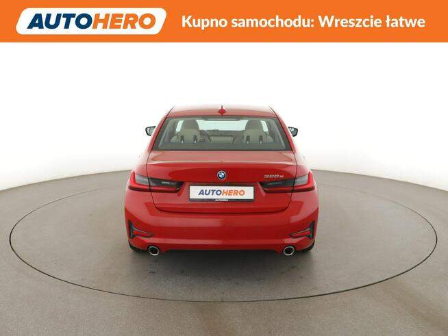 FV23 320e Sport Line Navi Tempomat Sportsitze Skóra ParkAssist Kamera Warszawa - zdjęcie 7