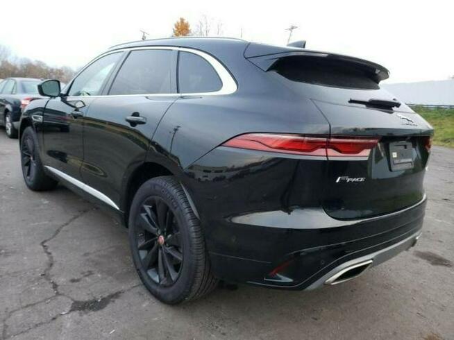 Jaguar F-Pace 2021, 3.0L, 4x4, od ubezpieczalni Sulejówek - zdjęcie 4