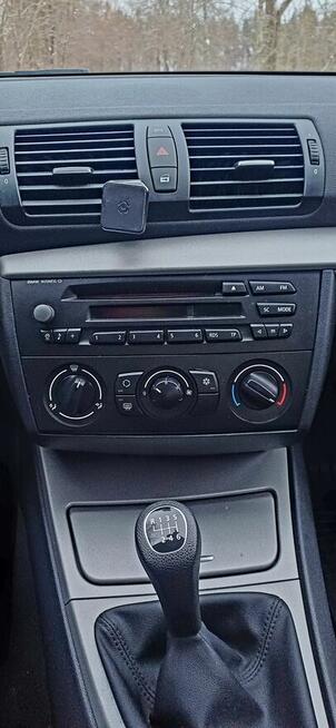 BMW SERIA 1 E 87 Rok 2006 Benzyna 1,6 Barwice - zdjęcie 9