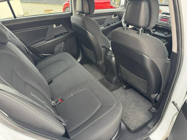 Kia Sportage 1,6 benzyna 10 lat w jednych rękach Zadbany Ładny Szerominek - zdjęcie 9