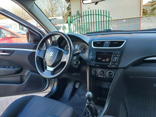 Suzuki Swift 5 drzwi SALON POLSKA 69 tys.km + serwis ASO Warszawa - zdjęcie 4