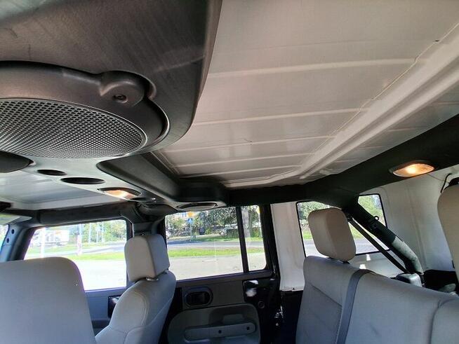 Jeep Wrangler Unlimited Hard-Top Sahara 3.8 200KM 4x4 Automa Słupca - zdjęcie 12