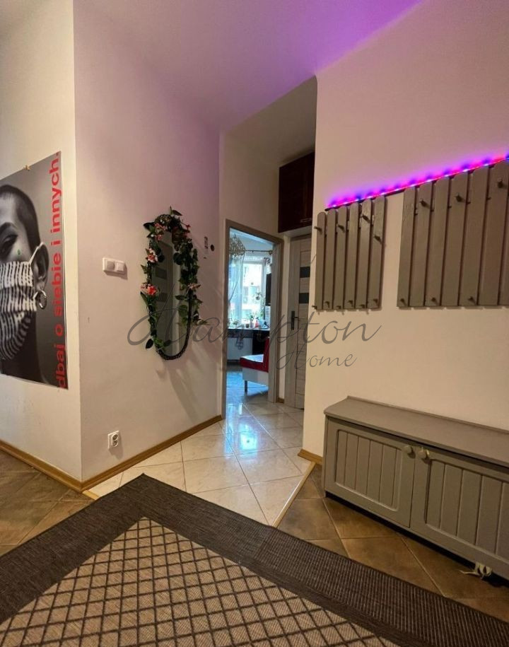 APARTAMENT w PRZEDWOJENNEJ kamienicy -Stara Praga Praga-Północ - zdjęcie 1