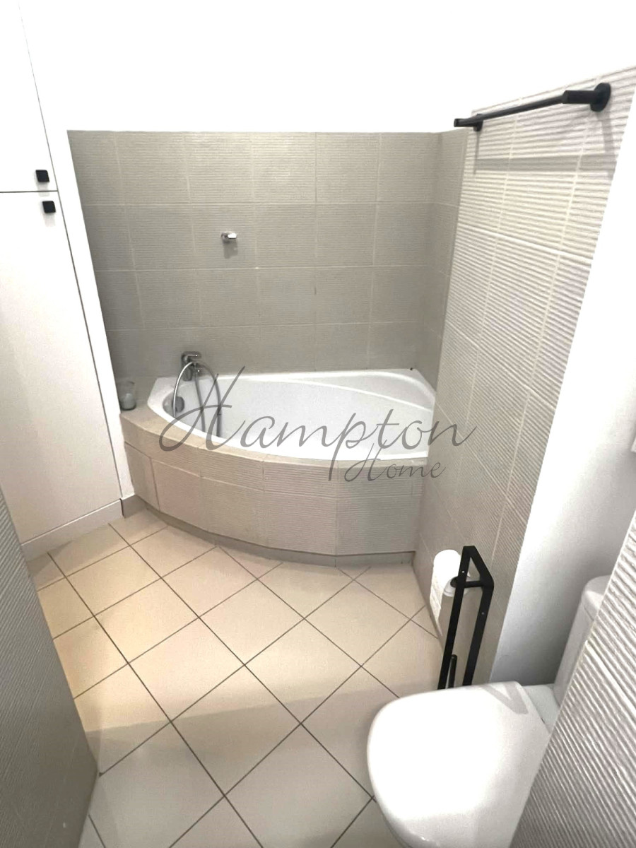 Kawalerka z widokiem na Park Kępa Potocka Żoliborz - zdjęcie 10