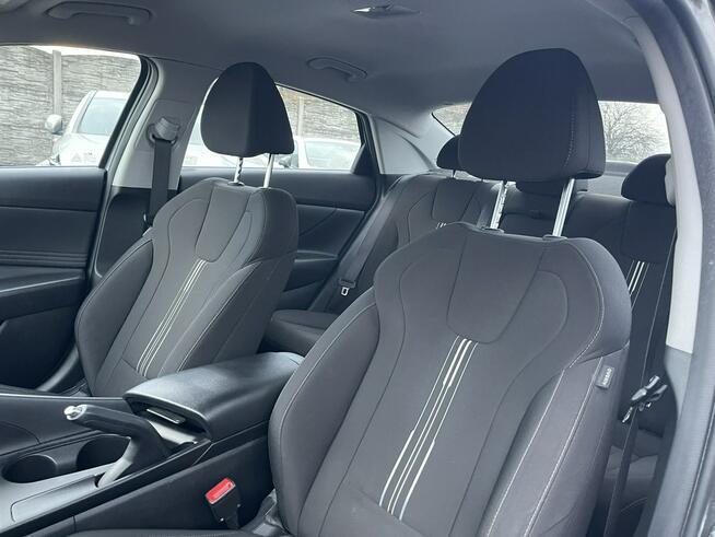 Hyundai Elantra 1.6l LED Kamera Podgrzewanie Klimatronik Gliwice - zdjęcie 12