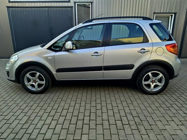 Suzuki SX4 1.6 Benzyna 4x4 Grzane Fotele Zarejestrowany Strzała - zdjęcie 4