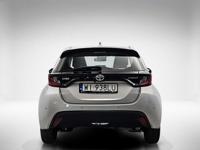 Toyota Yaris Hybrid 1.5 Comfort  ! Z Polskiego Salonu ! Faktura Vat ! Warszawa - zdjęcie 4