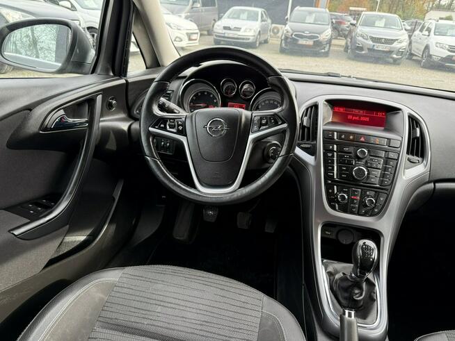 Opel Astra Salon Polska. Fabryczna instalacja Gazowa Rybnik - zdjęcie 11