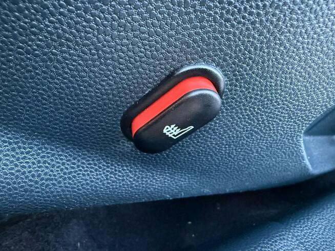 Ford Fiesta jak nowa !!! Niski oryginalny przebieg !!! Poznań - zdjęcie 10