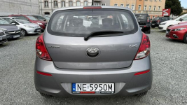 Hyundai i20 Benzyna Zarejestrowany Ubezpieczony Elbląg - zdjęcie 6