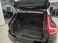 Volvo XC 40 AWD D4 / Roczna Gwarancja GetHelp w cenie / wzorowy stan Korczyna - zdjęcie 9
