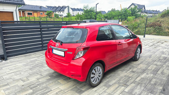 TOYOTA YARIS 1.0 BENZYNA | 2012 | 1 WŁAŚCICIEL | POLSKI SALO Radzionków - zdjęcie 7