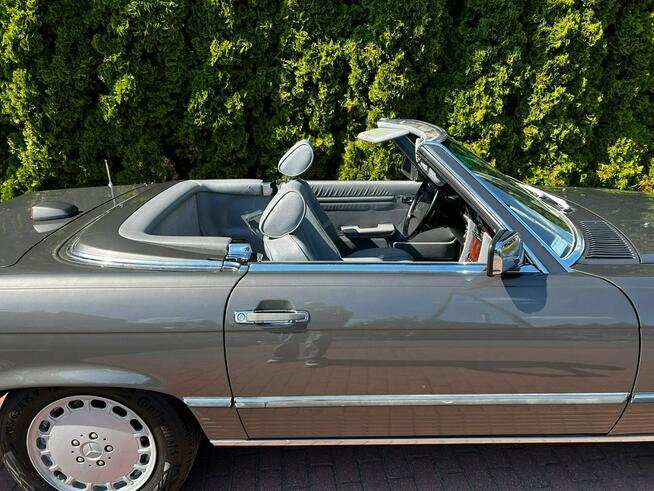 Mercedes SL 560 Zarejestrowany Bardzo ładny stan Nowy dach Baranowo - zdjęcie 6