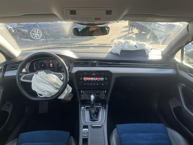 Volkswagen Passat Elegance 4Motion Automat Podgrzewanie  Kamera 240KM Gliwice - zdjęcie 8