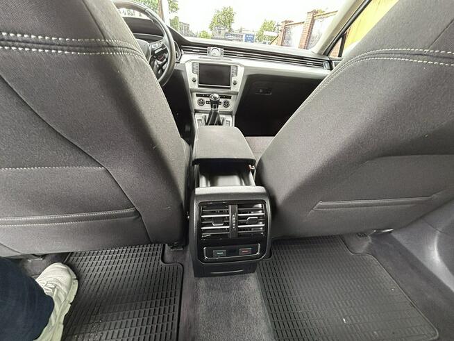 Volkswagen Passat B8 2.0 TDi model 2016  150 KM Słupsk - zdjęcie 11