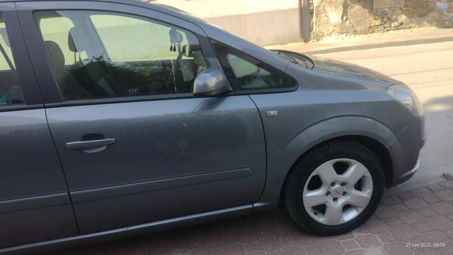 Opel Zafira Kielce - zdjęcie 6