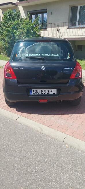 Suzuki Swift 1.3 benzyna rok 2009 Katowice - zdjęcie 12