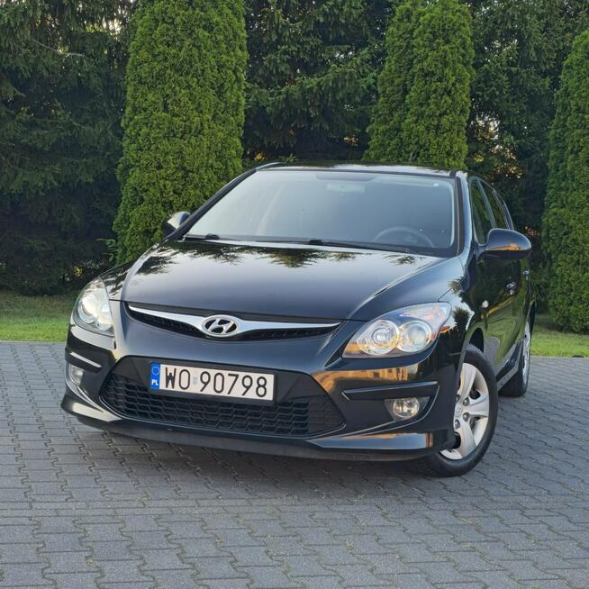 HYUNDAI i30 Benzyna 1.4 109KM Zarejestrowany w Polsce, Klima, Serwis Ostrów Mazowiecka - zdjęcie 2