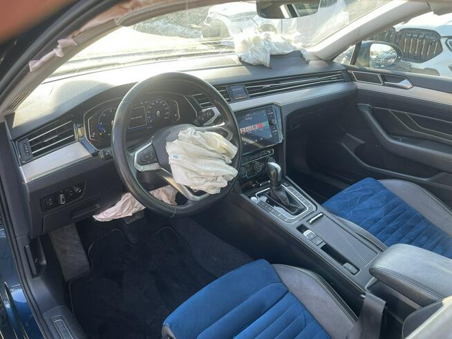 Volkswagen Passat Elegance 4Motion Automat Podgrzewanie  Kamera 240KM Gliwice - zdjęcie 6