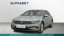 Volkswagen Passat 2.0 TDI EVO 150 KM 6 biegów Essence