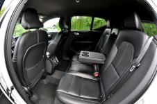 Volvo XC 40 1,5 Benzyna 130KM T2 Full Led Navi Pdc Full Opcja Płock - zdjęcie 12
