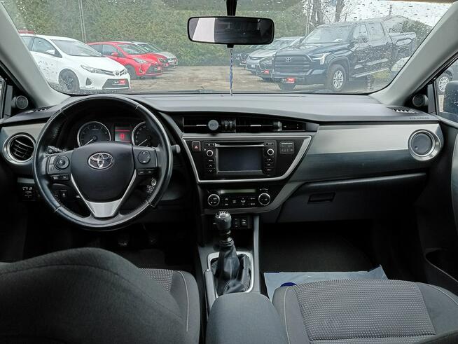 Toyota Auris Janów Lubelski - zdjęcie 10