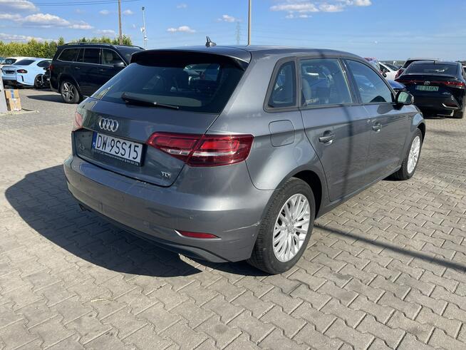 Audi A3 Klimatronik Parktronik LED Gliwice - zdjęcie 2