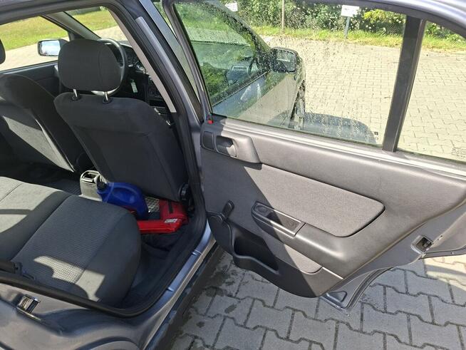 Opel astra Poręba - zdjęcie 2