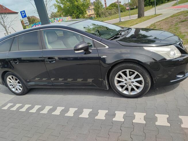 Toyota Avensis T27 automat, fabrycznie jeszcze bez DPF-u Reda - zdjęcie 3