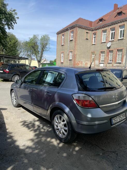 Opel Astra H Strzelin - zdjęcie 3