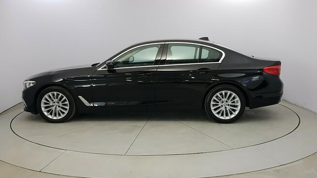 BMW 520 d xDrive Luxury Line aut ! Z Polskiego Salonu ! Faktura Vat ! Warszawa - zdjęcie 4