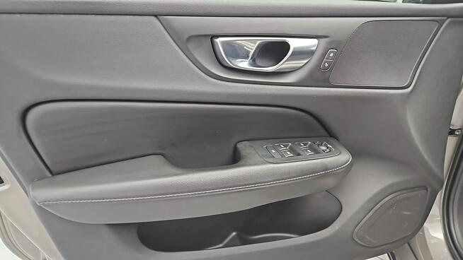 Volvo V60 B3 B Core aut  ! Z Polskiego Salonu ! Faktura Vat ! Warszawa - zdjęcie 10