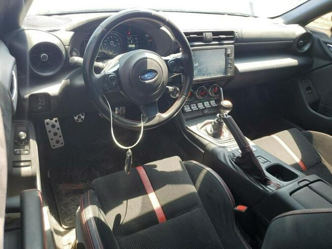 Subaru BRZ / 2.4 234KM / automat / niski przebieg / Tarnów - zdjęcie 8