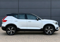 Volvo XC 40 2.0 B4 R-Design Faktura VAT 23% harman &amp; kardon Tarnowskie Góry - zdjęcie 11