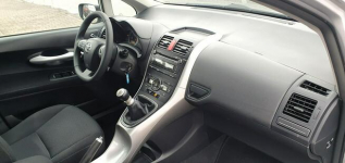 Toyota Auris Klimatronik 2 strefy/6 biegów/Tempomat/Hak/Alufelgi Przyszowice - zdjęcie 6