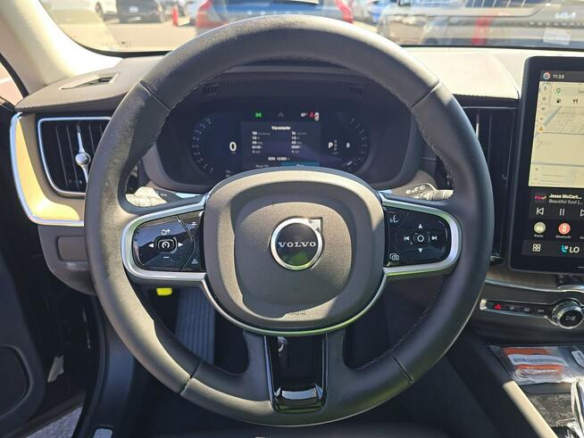 Volvo XC 60 Najwyższa wersja wyposażenia ULTRA / AWD / B5 Białystok - zdjęcie 7