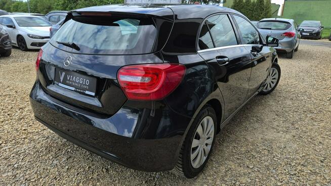 Mercedes-Benz A180 122km BENZYNA bi-xenon NAVI skóra PDC serwis 2015 Tychy - zdjęcie 4