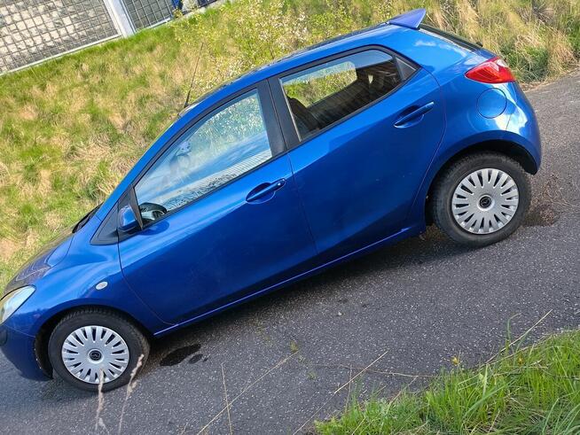 ŁADNA MAZDA 2 BEZ KOROZJI !!!! Ruda Śląska - zdjęcie 8