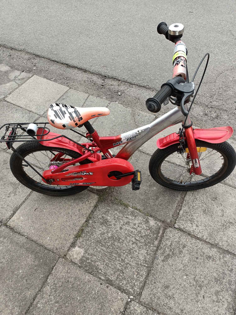 Rowerek dziecięcy Police - zdjęcie 2